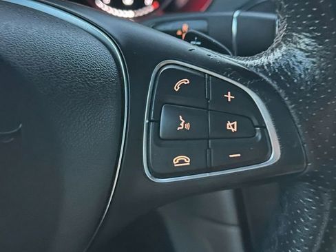 Used 2018 Mercedes-Benz GLC 300 image 26