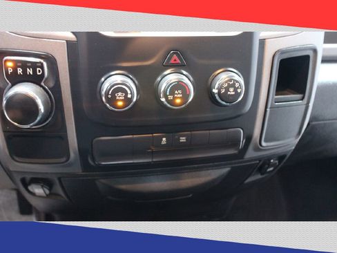 Used 2017 RAM 1500 Express image 21