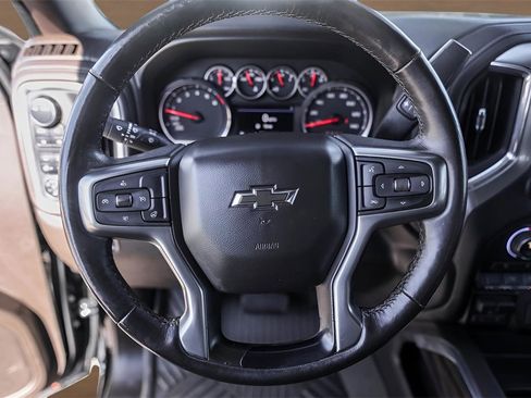 Used 2020 Chevrolet Silverado 1500 LT Trail Boss image 12