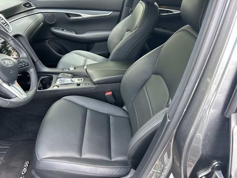 Certified 2025 INFINITI QX50 Pure AWD/4WD image 16