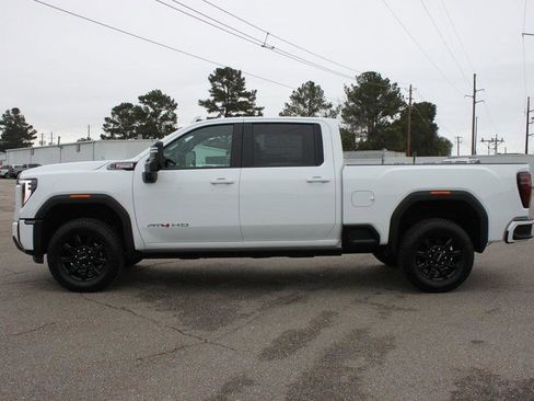 New 2026 GMC Sierra 2500 AT4 image 5