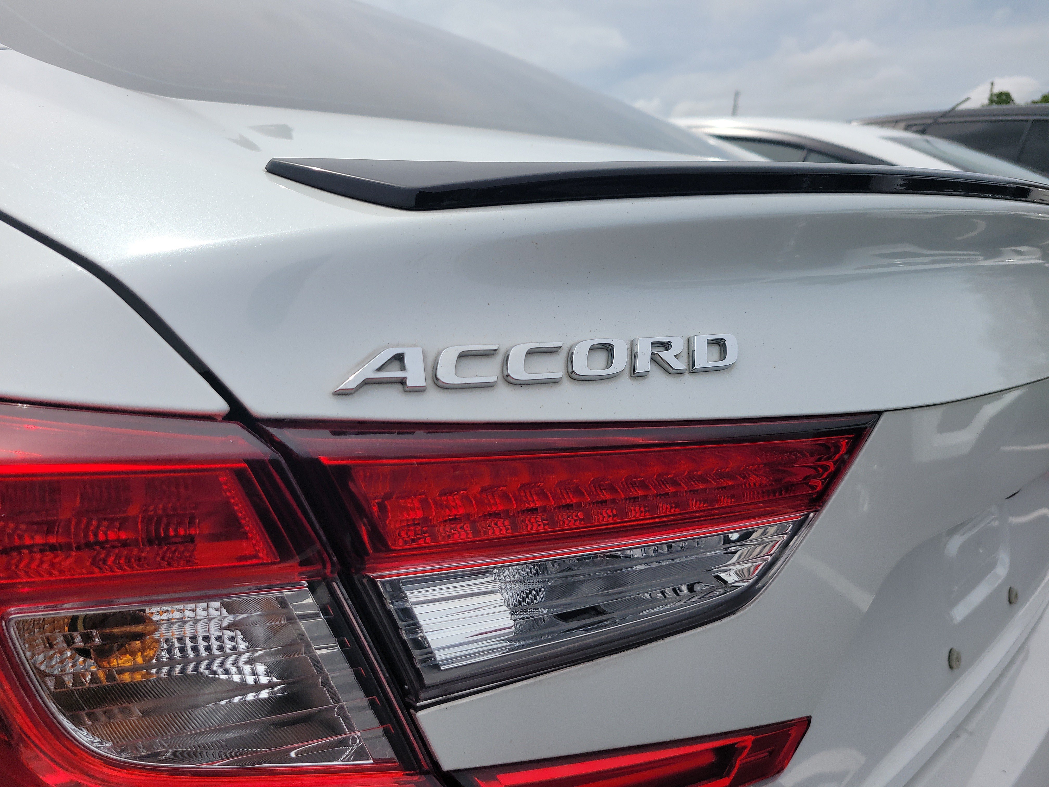 Used 2022 Honda Accord Sport image 7