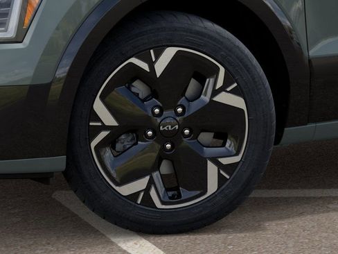 New 2025 Kia Niro Wind w/ Wind Preserve Package image 9