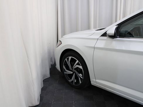 New 2026 Volkswagen Jetta SEL image 19