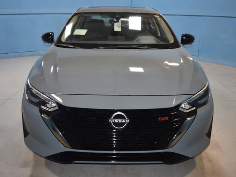 New 2025 Nissan Sentra SR w/ SR Premium Package image 19