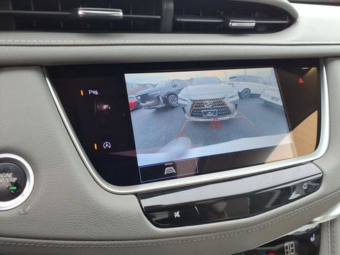 Certified 2022 Cadillac XT5 Premium Luxury image 28