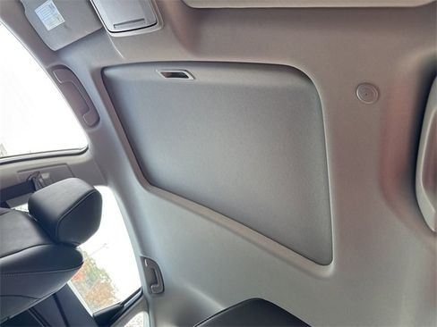 Certified 2025 Honda Accord Touring image 28