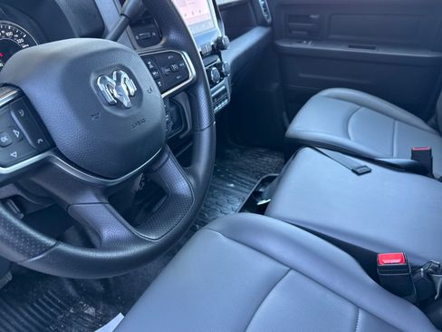 New 2026 RAM 5500 Tradesman w/ Chrome Appearance Group image 9