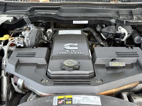 Used 2018 RAM 2500 Limited AWD/4WD image 48