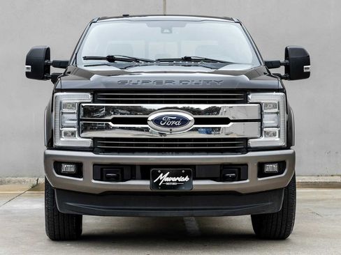 Used 2018 Ford F250 King Ranch w/ King Ranch Ultimate Package AWD/4WD image 6