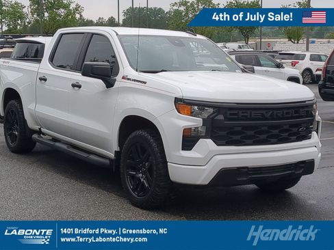 Used 2024 Chevrolet Silverado 1500 Custom w/ Rally Edition AWD/4WD image 1