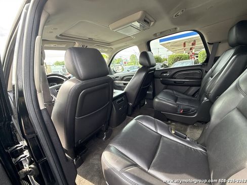 Used 2012 GMC Yukon Denali AWD/4WD image 15