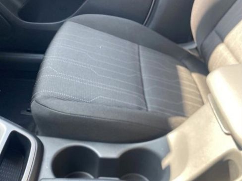 New 2026 Hyundai Venue SE image 28