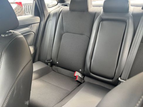Used 2025 Honda Civic Sport image 37