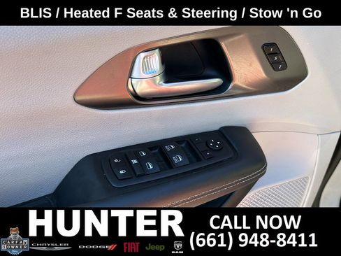 Used 2024 Chrysler Pacifica Touring-L FWD image 23