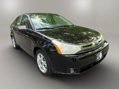 Used 2009 Ford Focus SES FWD image 6