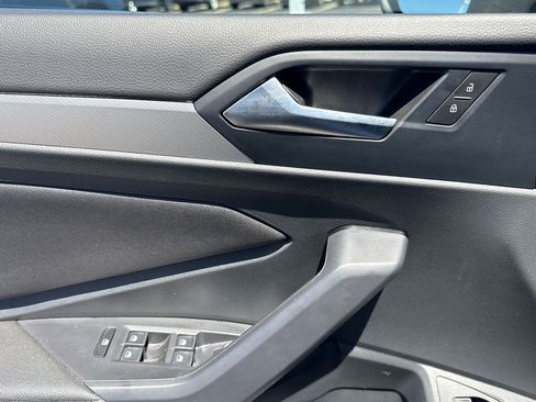 Used 2024 Volkswagen Jetta Sport FWD image 20