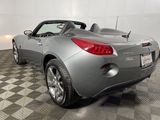 Used 2007 Pontiac Solstice Convertible w/ Premium Package image 2