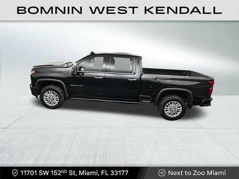 Used 2022 Chevrolet Silverado 2500 High Country w/ Z71 Off-Road Package image 13