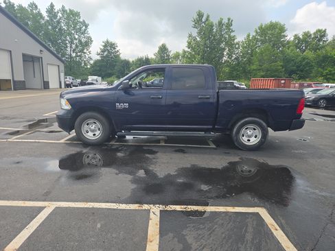 Used 2019 RAM 1500 Tradesman w/ Popular Equipment Group AWD/4WD image 8