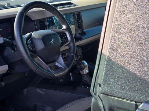 Certified 2022 Ford Bronco Wildtrak AWD/4WD image 25