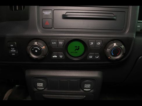 Used 2012 Honda Ridgeline Sport image 10