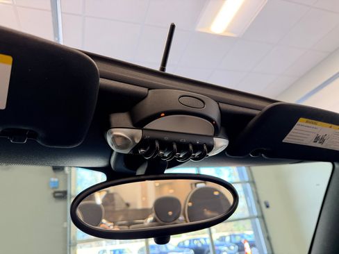 Used 2015 MINI Cooper S image 43