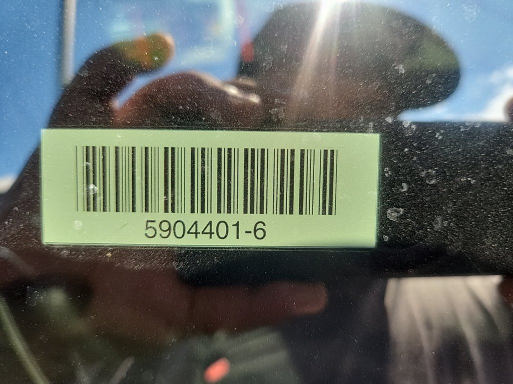Used 2026 Chrysler Pacifica Select FWD image 6