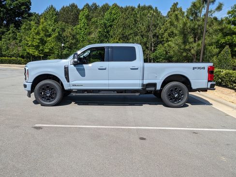 New 2025 Ford F250 Lariat w/ Lariat Ultimate Package image 7