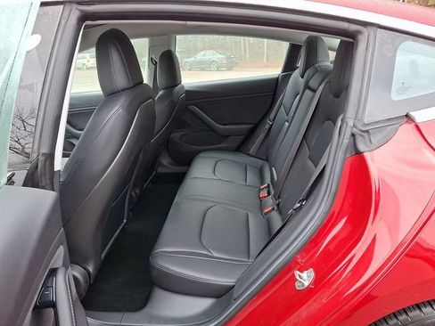 Used 2018 Tesla Model 3 Long Range image 13