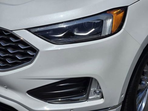 Used 2022 Ford Edge Titanium w/ Equipment Group 301A AWD/4WD image 8