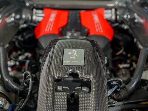 Used 2018 Ferrari 488 GTB RWD image 44