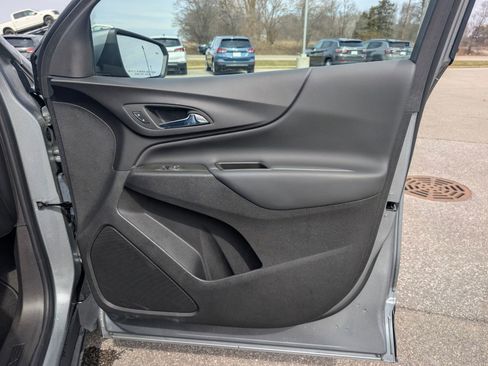 Used 2024 Chevrolet Equinox LT AWD/4WD image 34