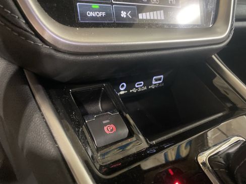 Used 2024 Subaru Legacy Premium image 22