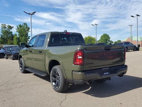 New 2026 RAM 1500 Big Horn AWD/4WD image 6