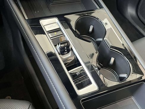 New 2025 Volkswagen Atlas SEL AWD/4WD image 25