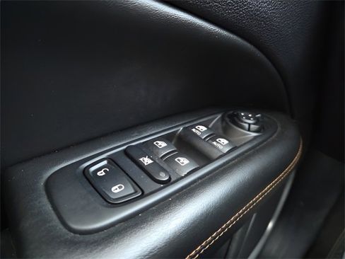 Used 2020 Jeep Compass Limited w/ Premium Lighting Group image 21