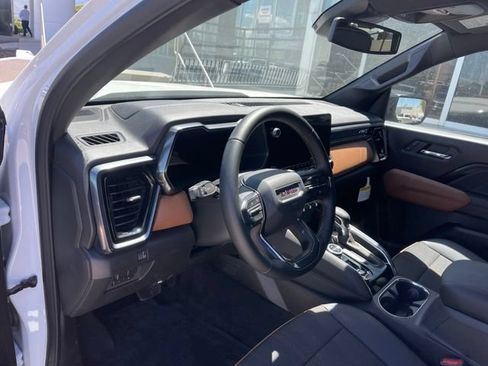 Used 2026 GMC Canyon AT4 AWD/4WD image 7