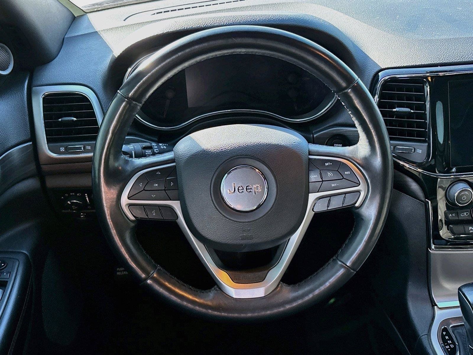 Used 2019 Jeep Grand Cherokee Altitude AWD/4WD image 19
