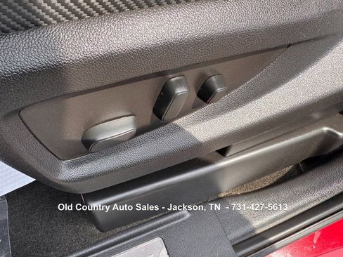 Used 2018 GMC Sierra 1500 SLT AWD/4WD image 28