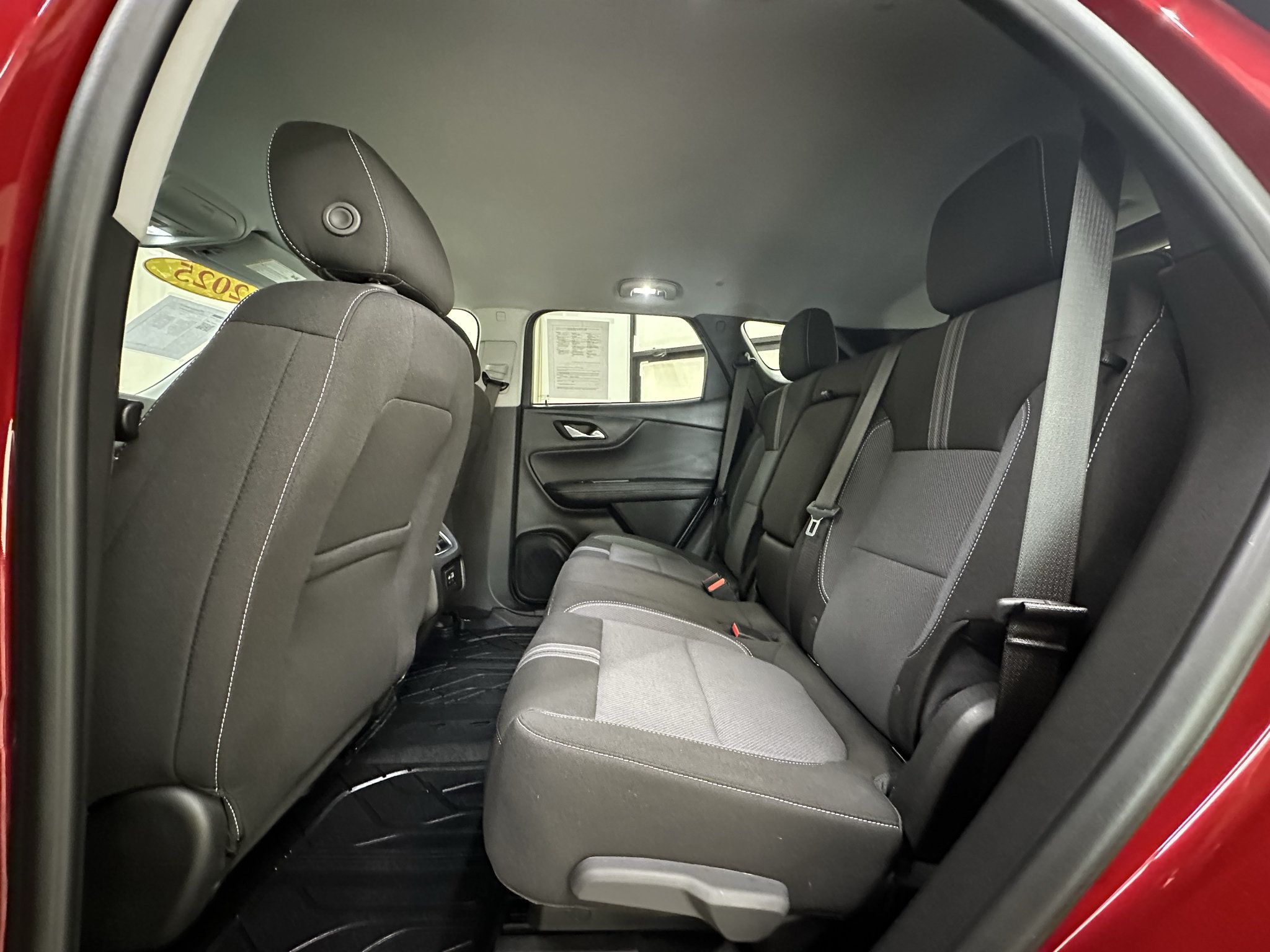 Certified 2025 Chevrolet Blazer LT w/ Convenience Package FWD image 13