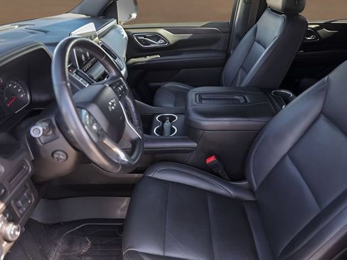Used 2021 Chevrolet Tahoe Z71 w/ Z71 Signature Package AWD/4WD image 9