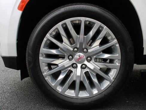 Used 2023 GMC Yukon Denali image 41