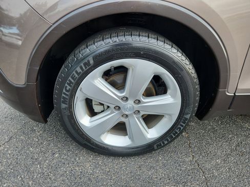 Used 2015 Buick Encore FWD image 26