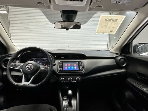 Used 2022 Nissan Kicks S FWD image 12