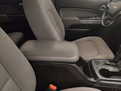 Used 2019 Chevrolet Colorado LT w/ LT Convenience Package image 21