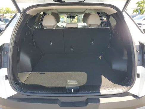 Used 2025 Hyundai Tucson SEL AWD/4WD image 9