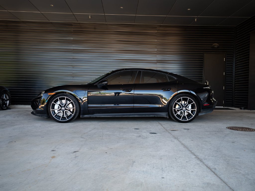 Certified 2022 Porsche Taycan RWD image 2