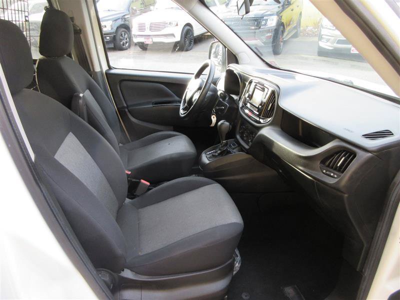 Used 2016 RAM ProMaster City Tradesman SLT w/ Rear Back-up Camera Group FWD image 19