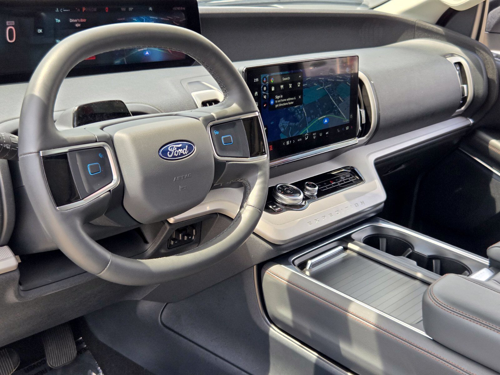 Used 2025 Ford Expedition Active AWD/4WD image 9
